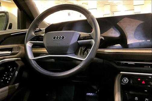 Arkona White 2025 Audi Q5 Premium TFSI quattro S tronic