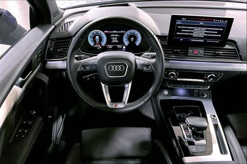 2024 Audi Q5 55 S line Prestige