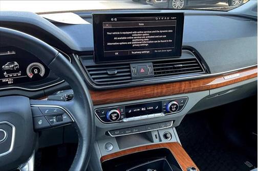 2023 Audi Q5 45 S line Premium Plus