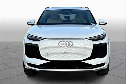 2025 Audi Q6 e-tron Premium Plus quattro
