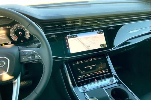 2025 Audi Q7 55 Prestige