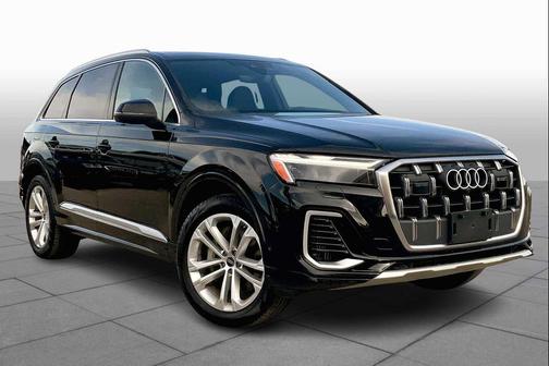 2025 Audi Q7 55 Premium Plus