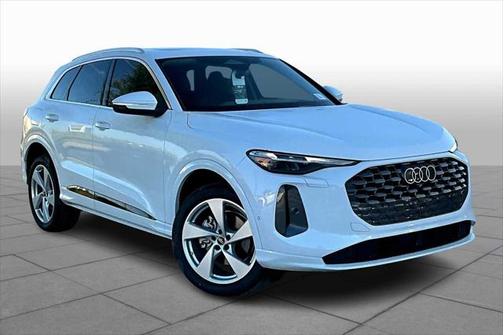 2025 Audi Q5 Premium Plus