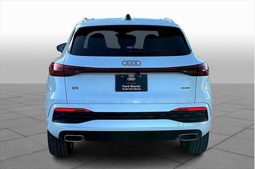 2025 Audi Q5 Premium Plus