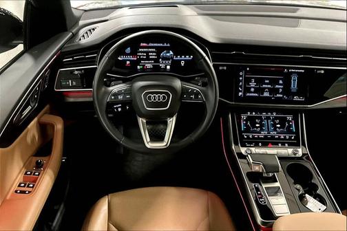2023 Audi Q8 55 Prestige