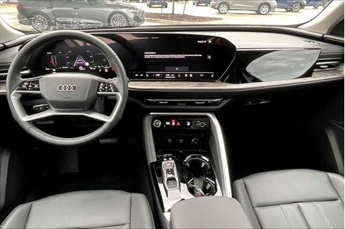 2025 Audi Q5 Premium