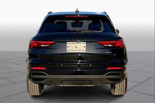 2025 Audi Q3 45 S line Premium Plus