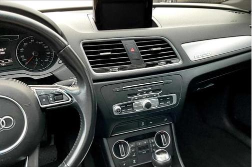 2016 Audi Q3 2.0T Premium Plus