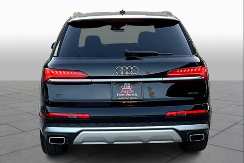 2025 Audi Q7 55 Premium Plus