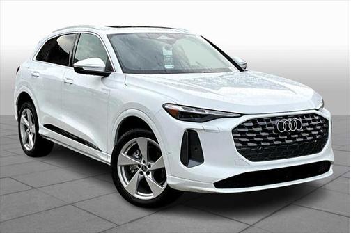 2025 Audi Q5 Premium Plus