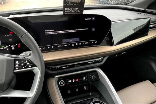 2025 Audi Q5 Premium Plus