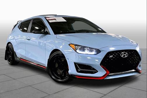 2021 Hyundai Veloster Base
