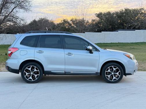 2015 Subaru Forester 2.0XT Touring