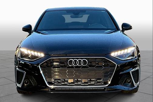 2023 Audi A4 45 S line Premium