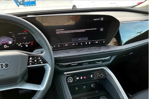 2025 Audi Q5 Premium