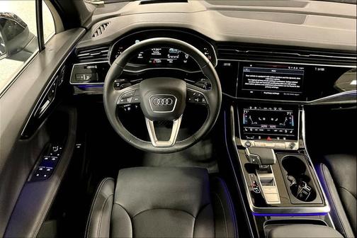 2025 Audi Q7 55 Prestige
