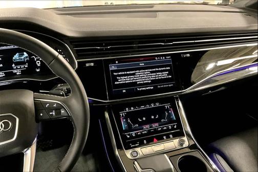 2025 Audi Q7 55 Prestige