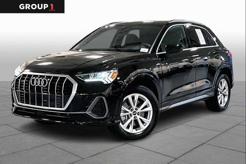2025 Audi Q3 Premium 45 TFSI S line quattro Tiptronic