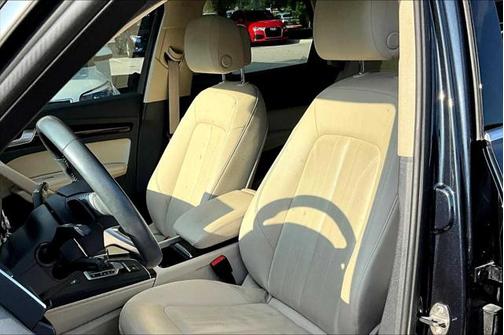 2020 Audi Q5 45 Premium Plus