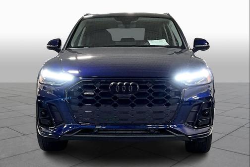 2023 Audi Q5 45 S line Prestige