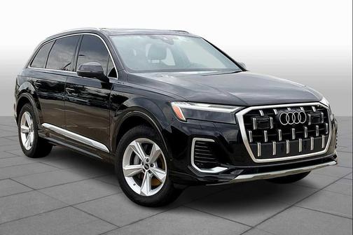 2025 Audi Q7 55 Premium