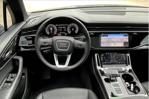 2022 Audi Q7 55 Premium Plus
