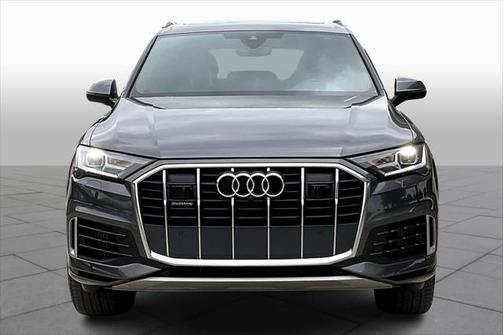 2022 Audi Q7 55 Premium Plus