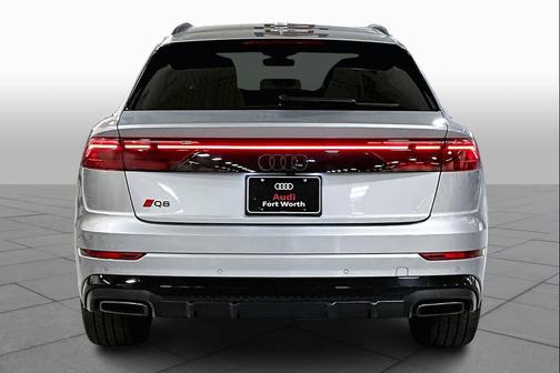 2024 Audi Q8 55 Premium Plus