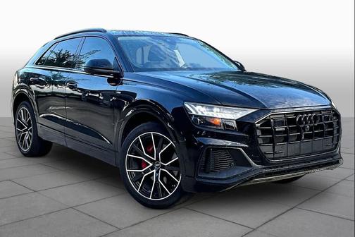 Mythos Black Metallic 2023 Audi Q8 55 Premium Plus