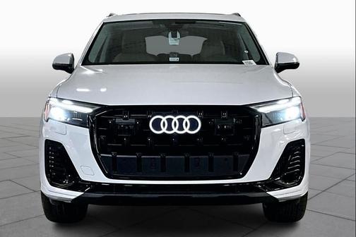 2026 Audi Q7 55 Premium Plus
