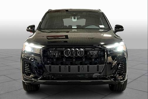 2026 Audi Q7 55 Premium Plus