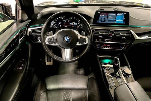 2017 BMW 540 540i