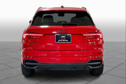 2023 Audi Q3 Premium 45 TFSI S line quattro Tiptronic