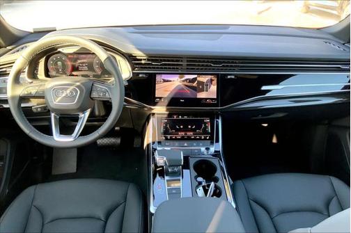 2025 Audi Q8 55 Premium Plus