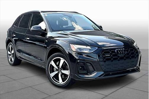 2022 Audi Q5 45 S line Premium Plus