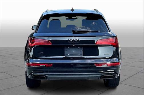 2022 Audi Q5 45 S line Premium Plus