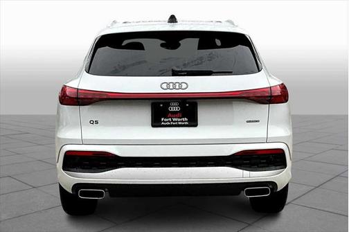 2025 Audi Q5 Premium