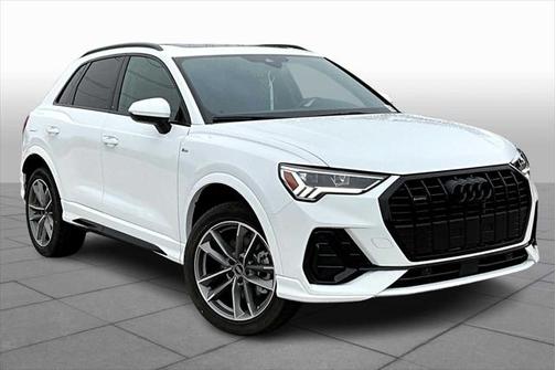 2025 Audi Q3 Premium 45 TFSI S line quattro Tiptronic