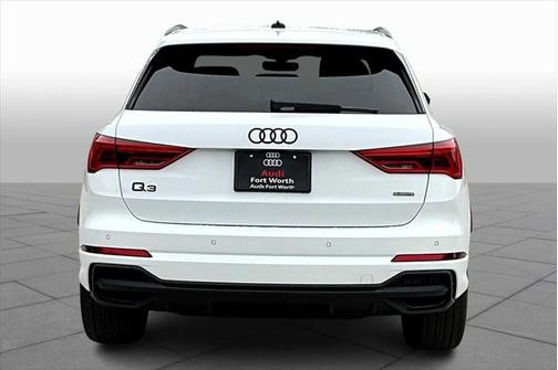 2025 Audi Q3 Premium 45 TFSI S line quattro Tiptronic