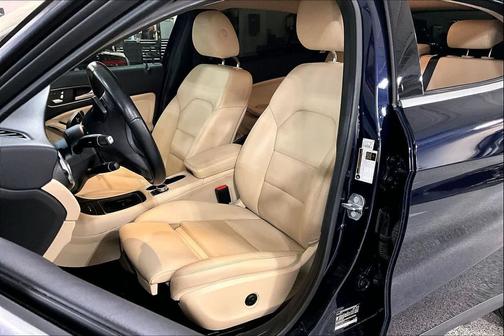 2018 Mercedes-Benz GLA 250 Base