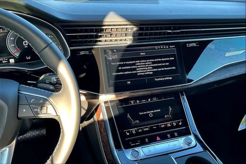 2026 Audi Q8 55 Premium Plus