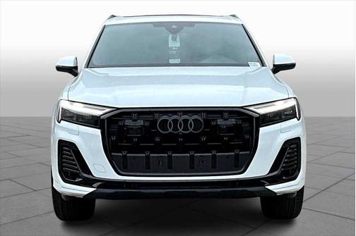 2025 Audi Q7 45 Premium