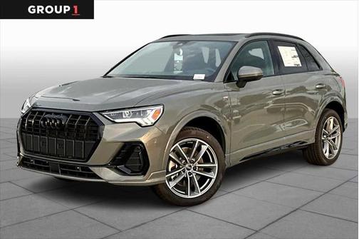 2025 Audi Q3 Premium 45 TFSI S line quattro Tiptronic