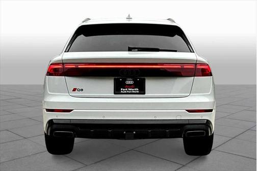 2025 Audi Q8 55 Premium Plus