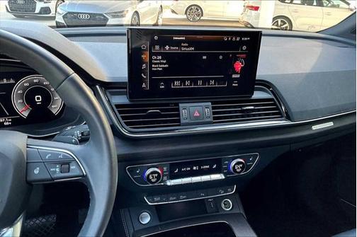 2023 Audi Q5 45 S line Premium Plus