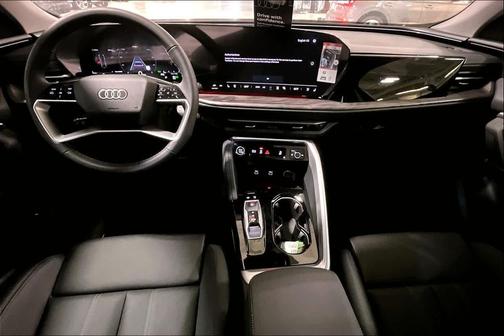 2025 Audi Q5 Premium Plus TFSI quattro S tronic