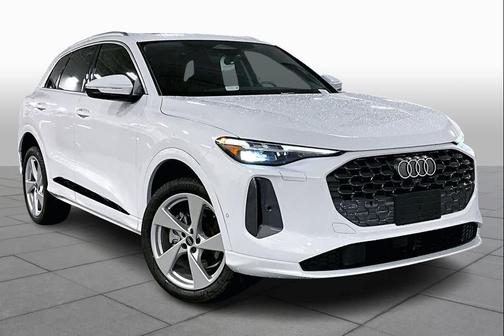 2025 Audi Q5 Premium Plus TFSI quattro S tronic