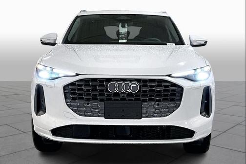 2025 Audi Q5 Premium Plus TFSI quattro S tronic