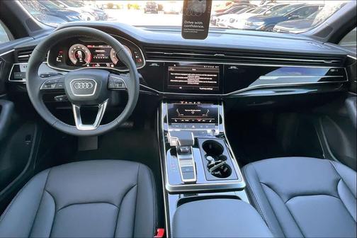 2026 Audi Q7 45 Premium