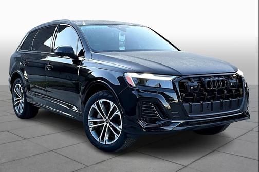 2026 Audi Q7 45 Premium
